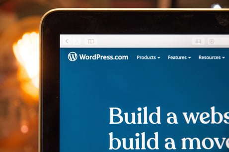 HubSpot CMS VS Wordpress - blog management
